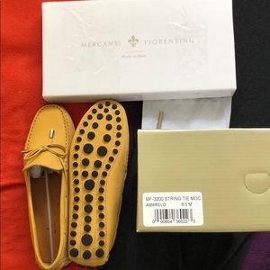 Yellow/mustard Mercanti Fiorentini flats
